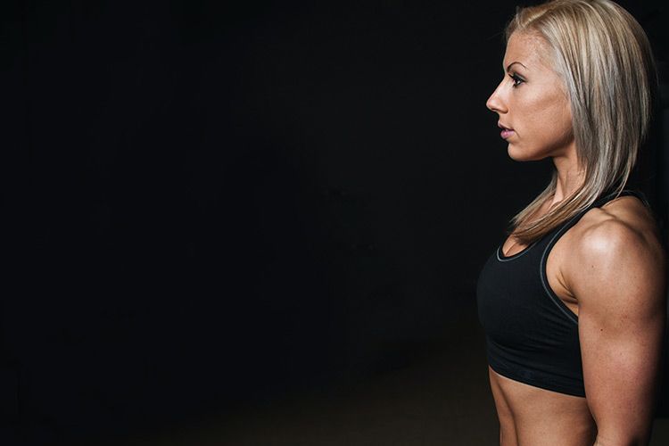 Fotografía de modelo de fitness