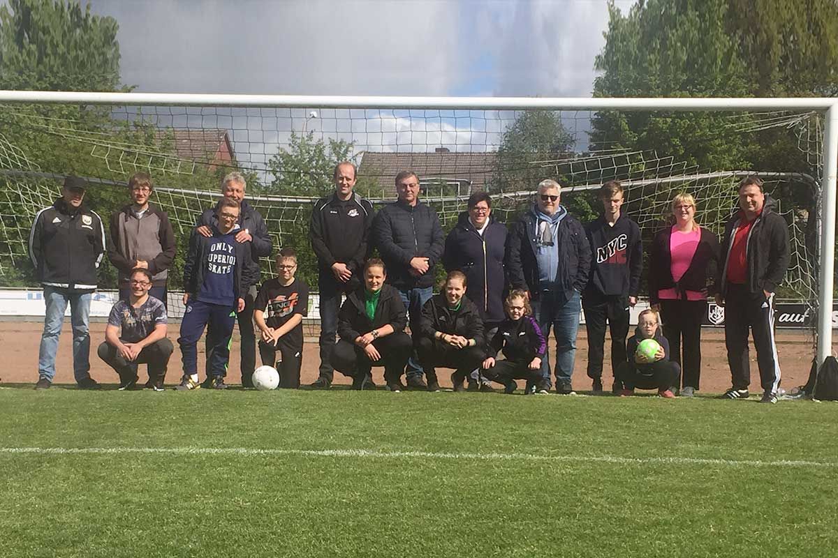 Spieler mit und ohne Beeinträchtigung im Team der Ibbenbürener Kickers