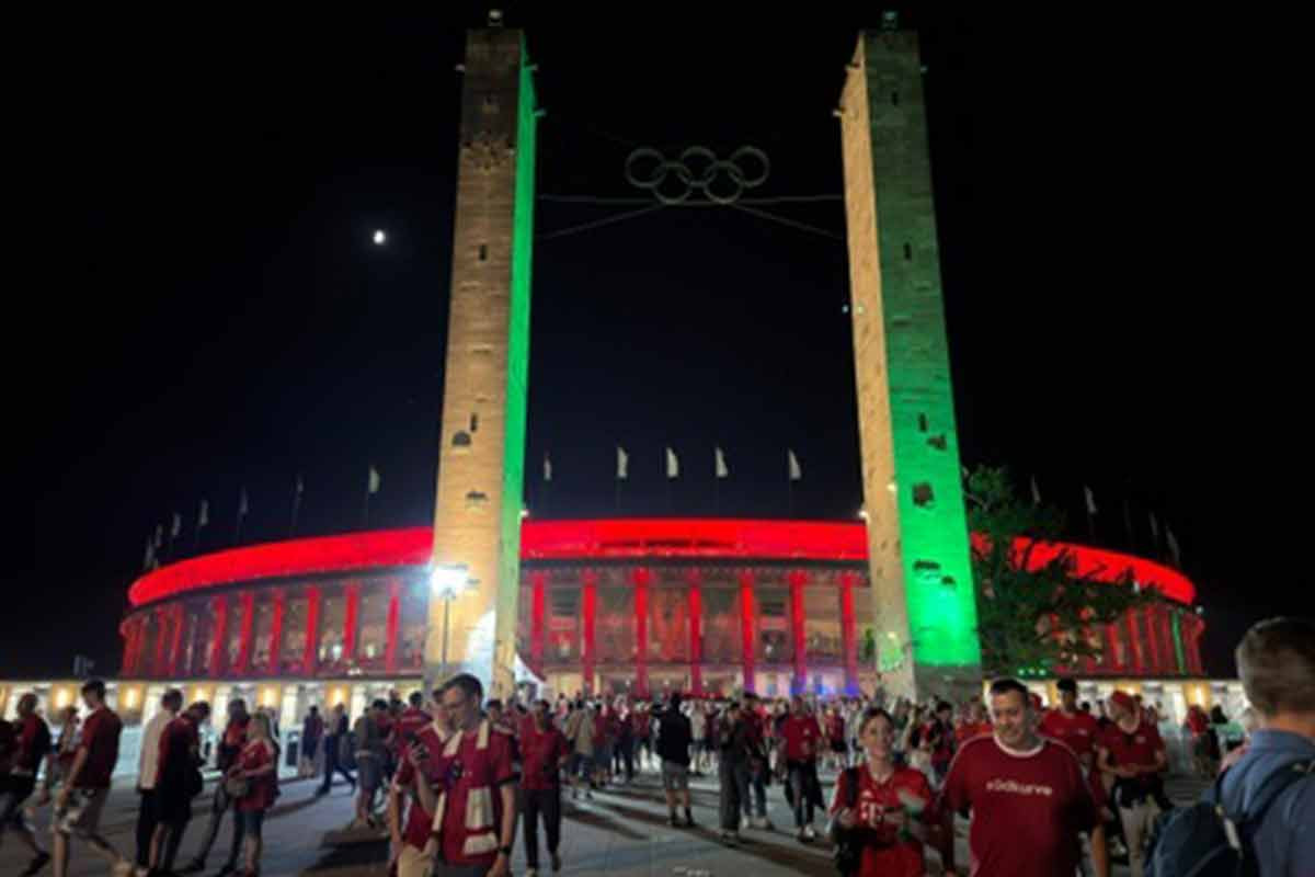 Olympiastadion Berlin direkt nach dem Pokalfinale