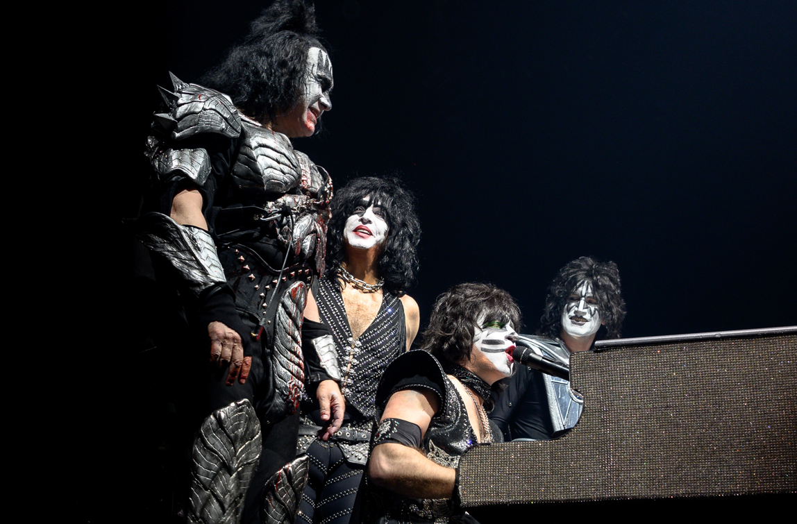 KISS Fine Art Print - Photography by Igor RockXposure