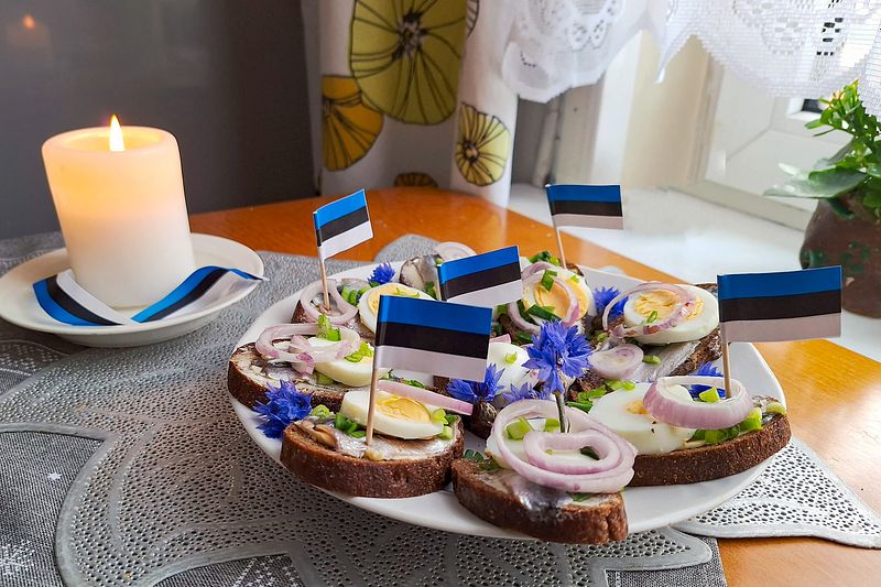 Head Vabariigi aastapäeva!