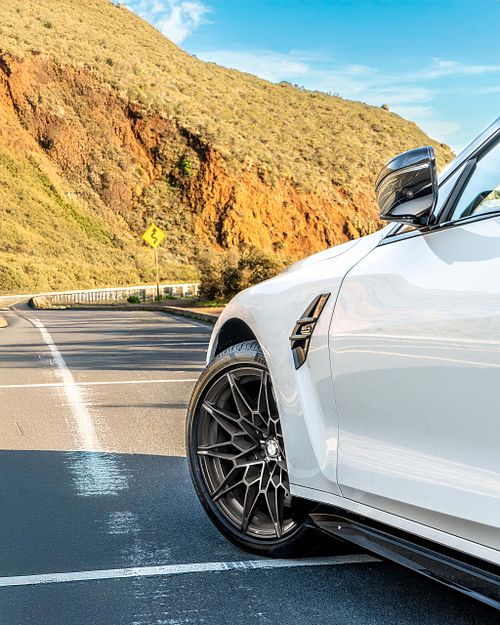 2026 BMW M4 COMPETITION