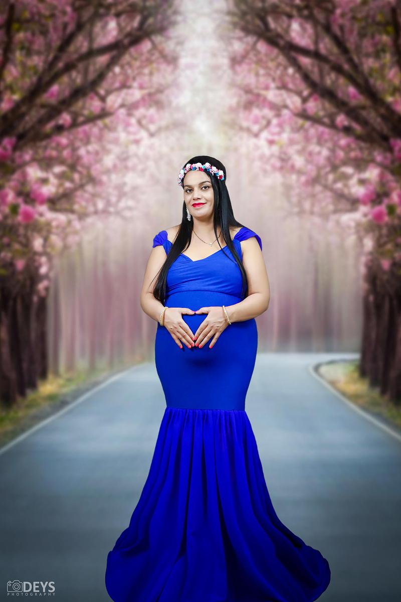DP004 - Dark Blue Body Fit Gown