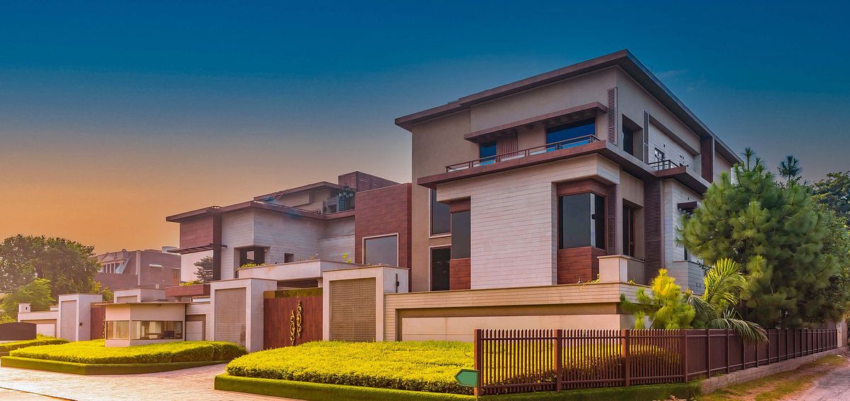 Residential Bungalow, Morning shot of the big bungalow