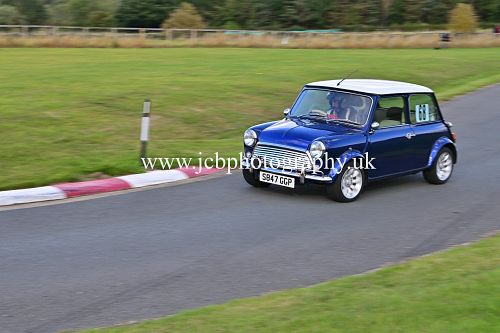Rover Mini John Cooper S MPI driven by Chris Petite
