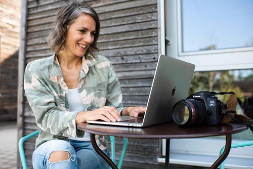 Erna Drion - Life's Photography - Brand Movie