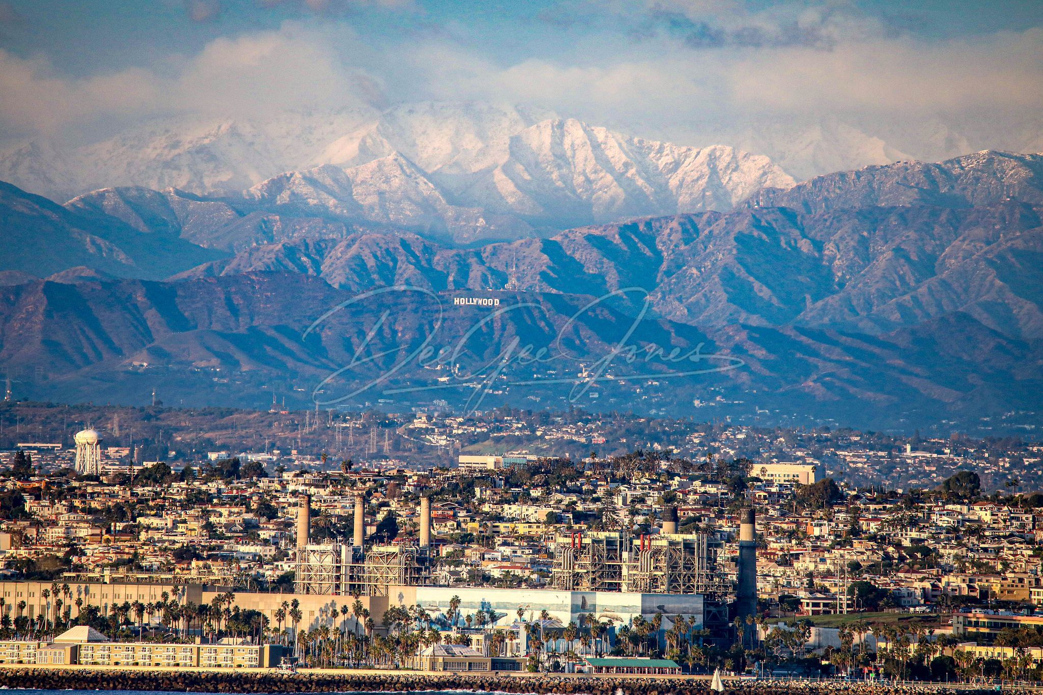 Downtown Los Angeles , Snow on Mountains