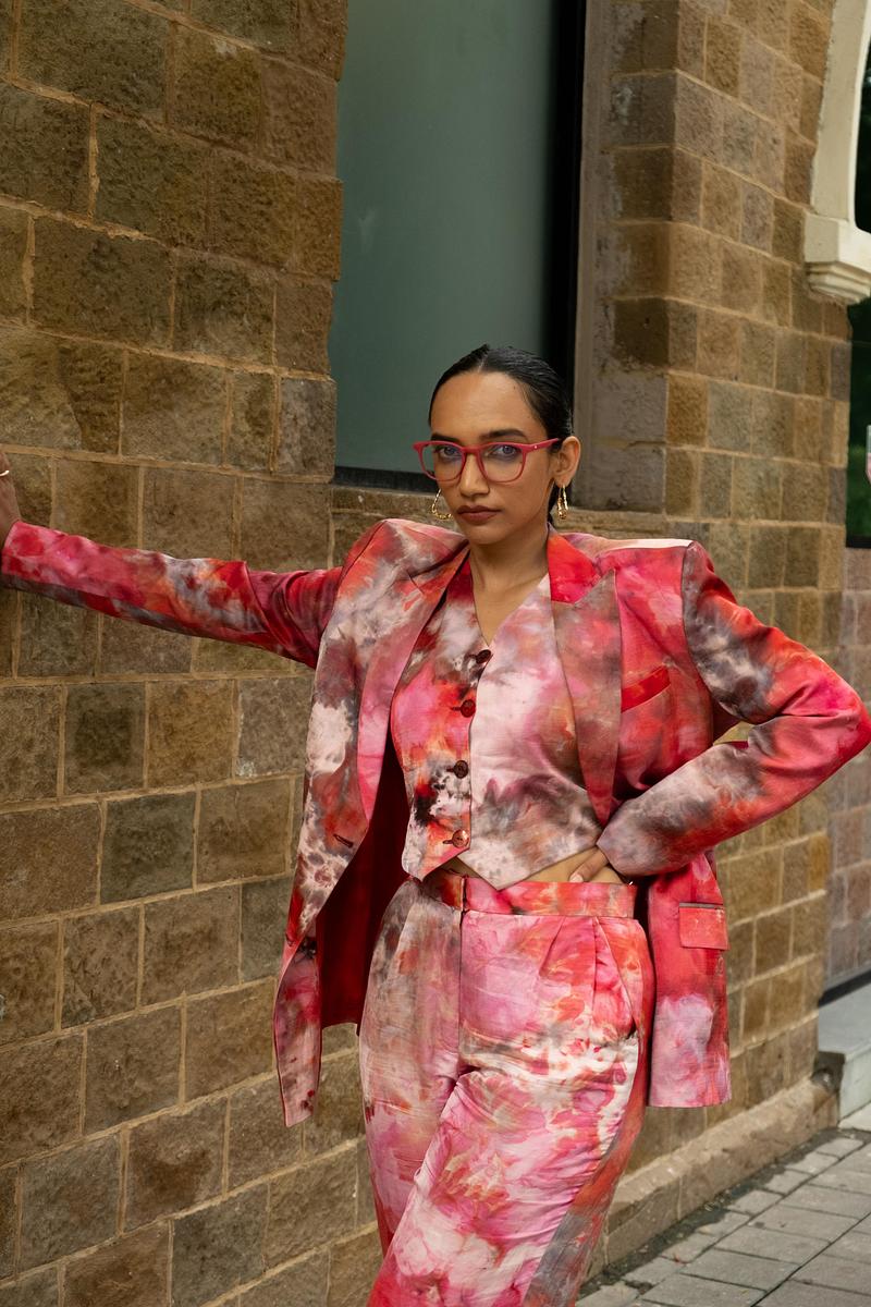 Single Breasted Blazer - Scarlet Sky