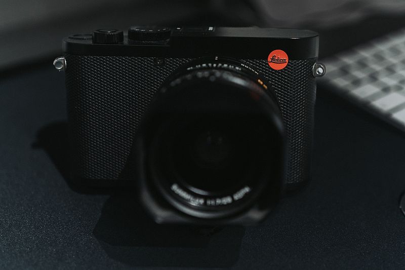Leica Q2