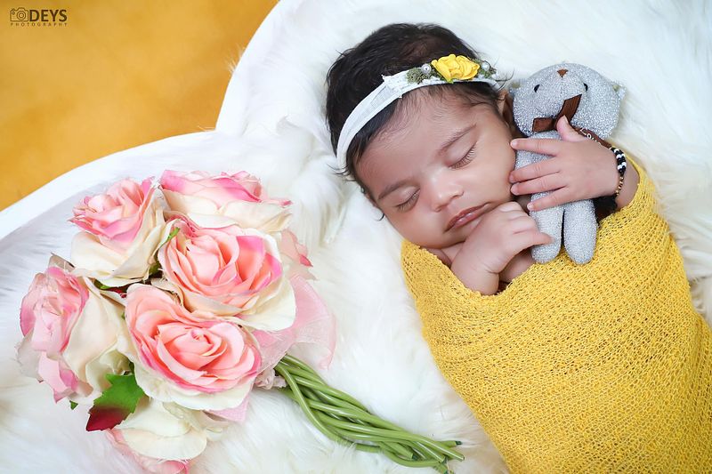 How much does a newborn photoshoot cost?