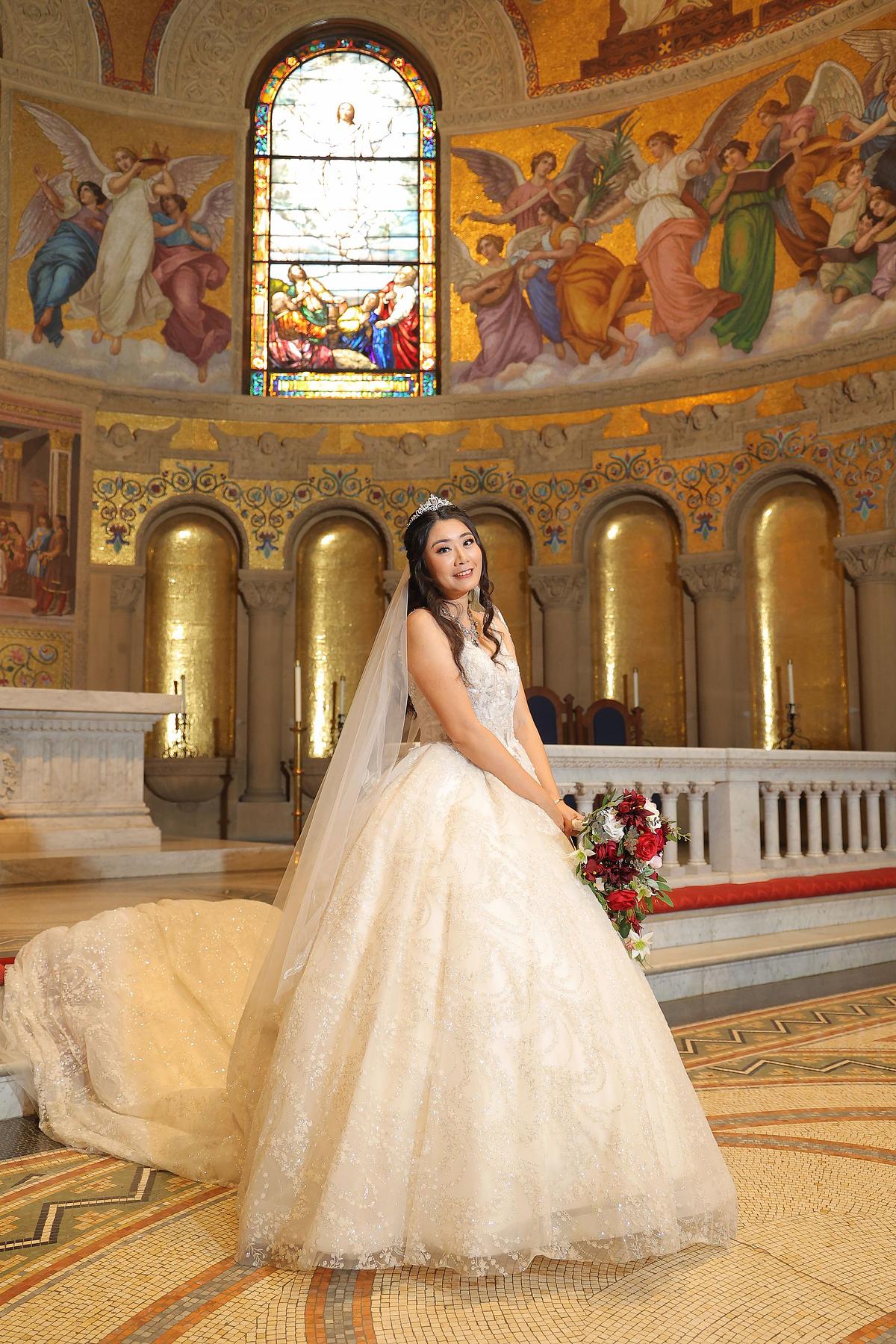 wedding-dress-photo