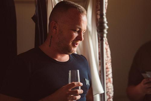 fotografo matrimonio Capo Spartivento, gay wedding in sardinia at capo spartivento lighthouse