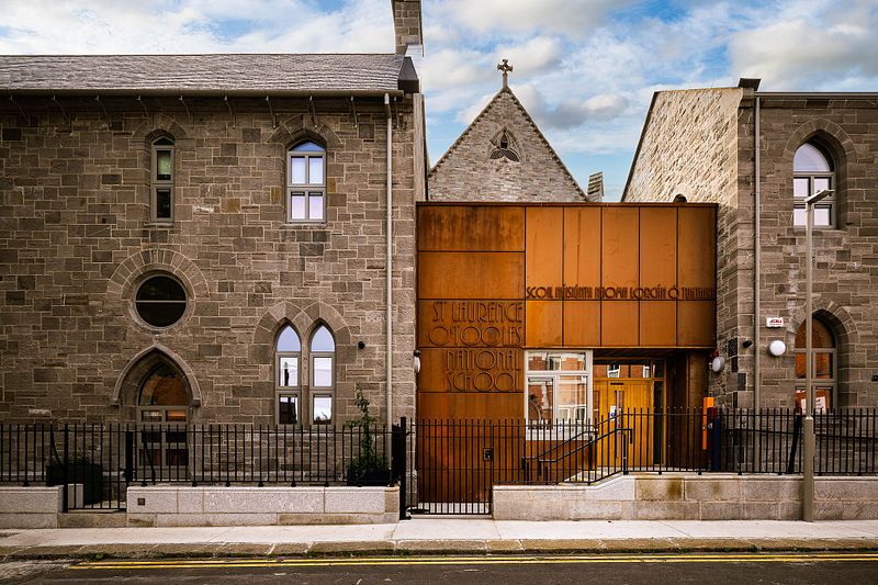 Exterior, St Laurence O'Tooles National School