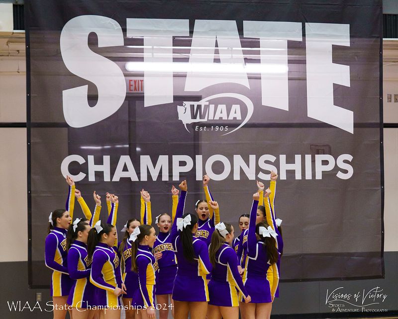 Hanford HS Cheer WIAA State 2024