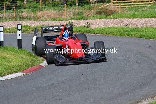 Gould GR59 driven by Wallace Menzies