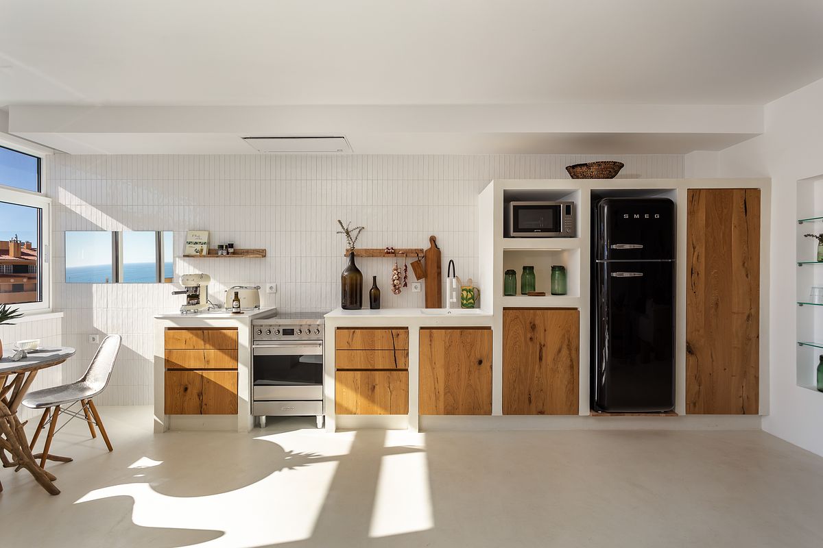 Detalhes de interiores de apartamento T2 na Guia em Cascais com foco em materiais e textura