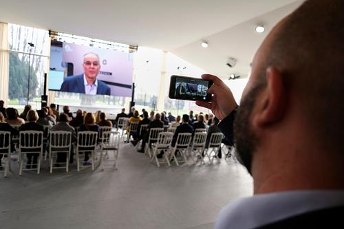 reportage,evenementiel, salon, seminaire,colloque, entreprise,salon