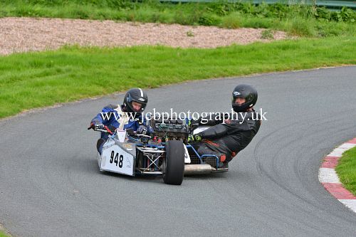 FRS-Kawasaki ridden by Danny O’Donoghue and Phil Roach