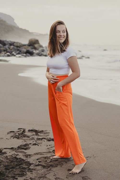 Hello, I am Iryna Danylko, a Lifestyle Photographer based in Tenerife, Canary Islands, Spain