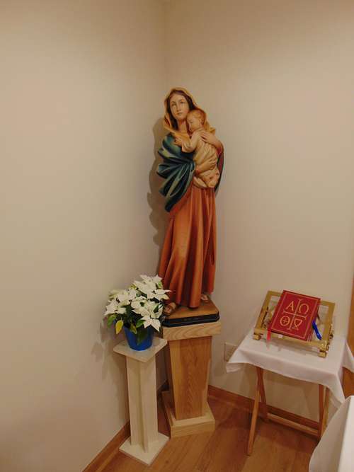 Our Lady Before