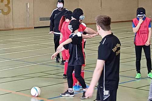 Blindenfu&szlig;ball