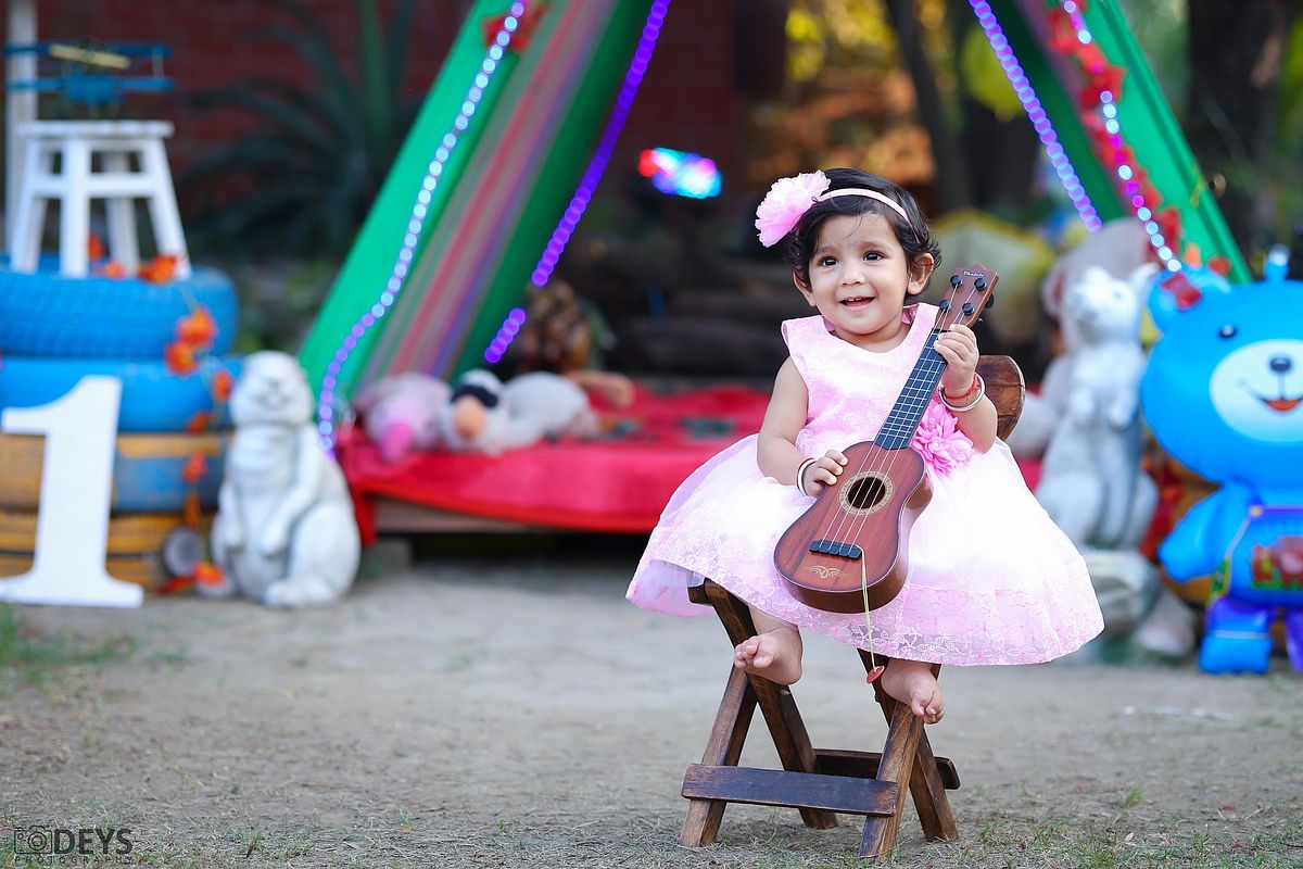 Pre birthday photoshoot baby girl in Delhi NCR with guitar
