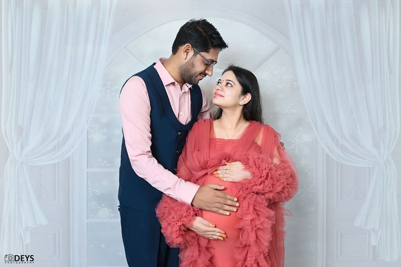 DP018 - Ruffled Peach, Maternity Shoot Gown
