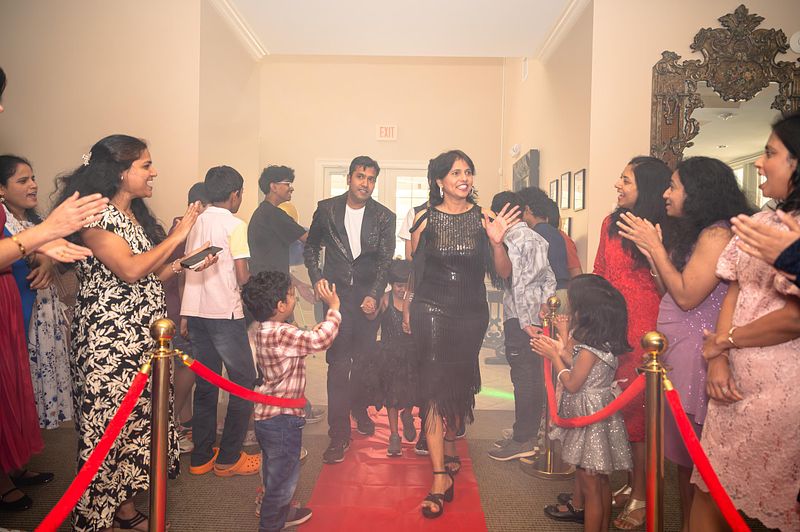 How to Organize a Surprise Photoshoot for Your Loved Ones in Pune & Pimpri-Chinchwad