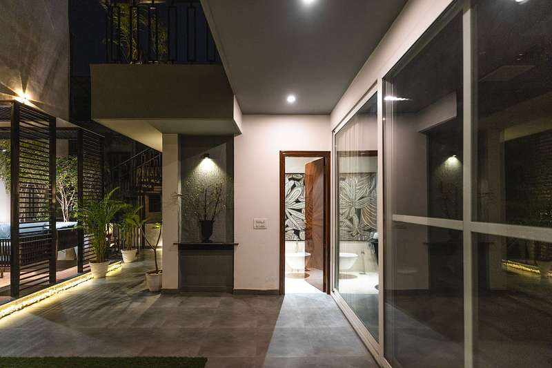 Interiors & Architecture