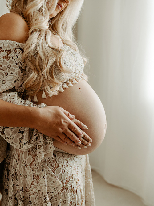FREE Maternity Session