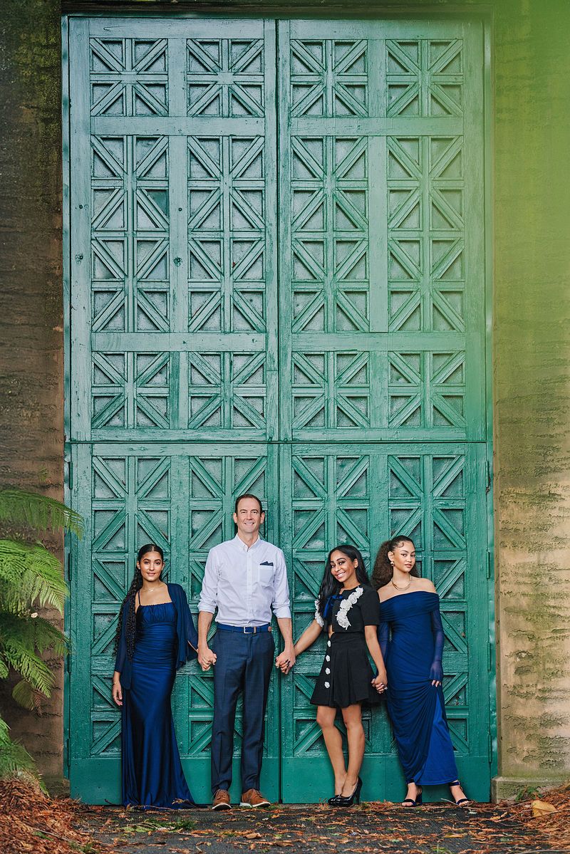 BLACK FRIIDAY/CYBER MONDAY family