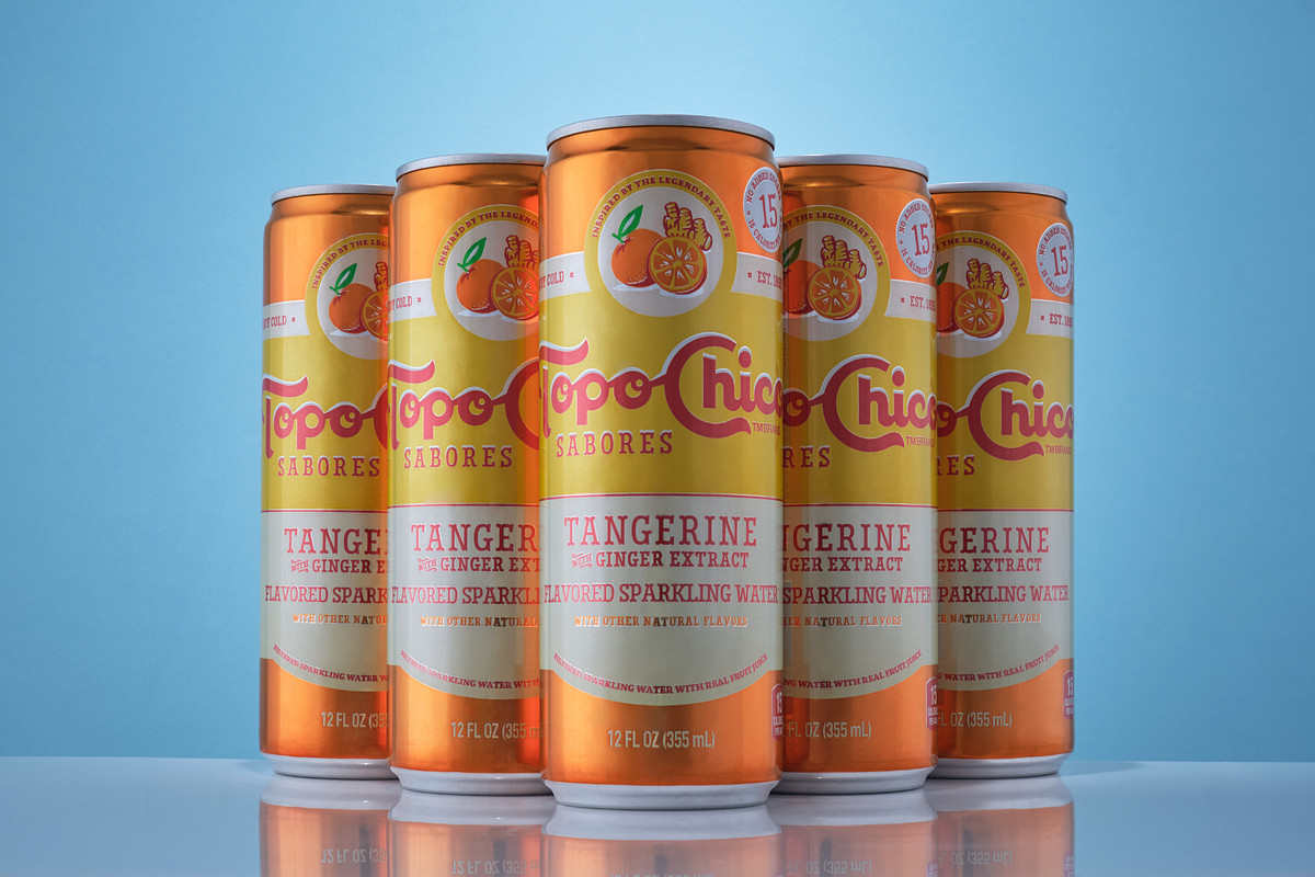 TopoChico Tangerine pack shot on a blue background