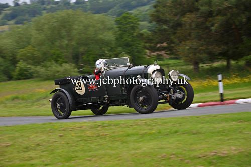 Bentley 1929 driven by Rebecca Brierley