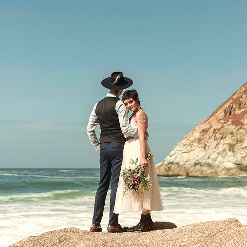 Wedding + Elopement